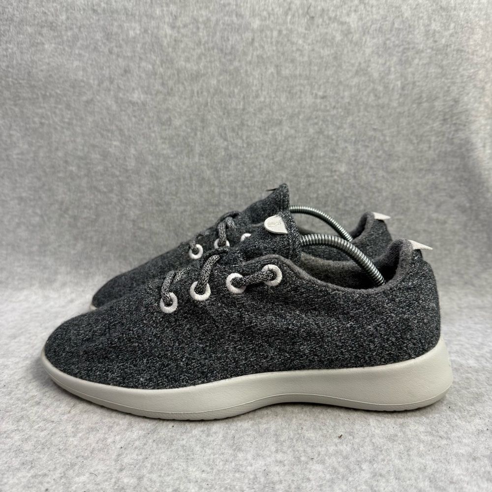 Allbirds Wool Runners‎ WR Womens 9 Grey & White Low Top Casual Everyday Sneakers